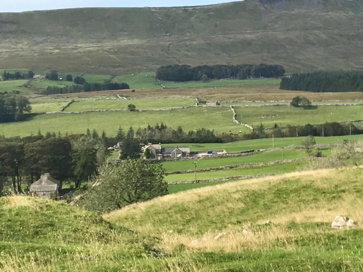 Weathercote Old School House - Yorkshire Three Peaks Challenge מראה חיצוני תמונה